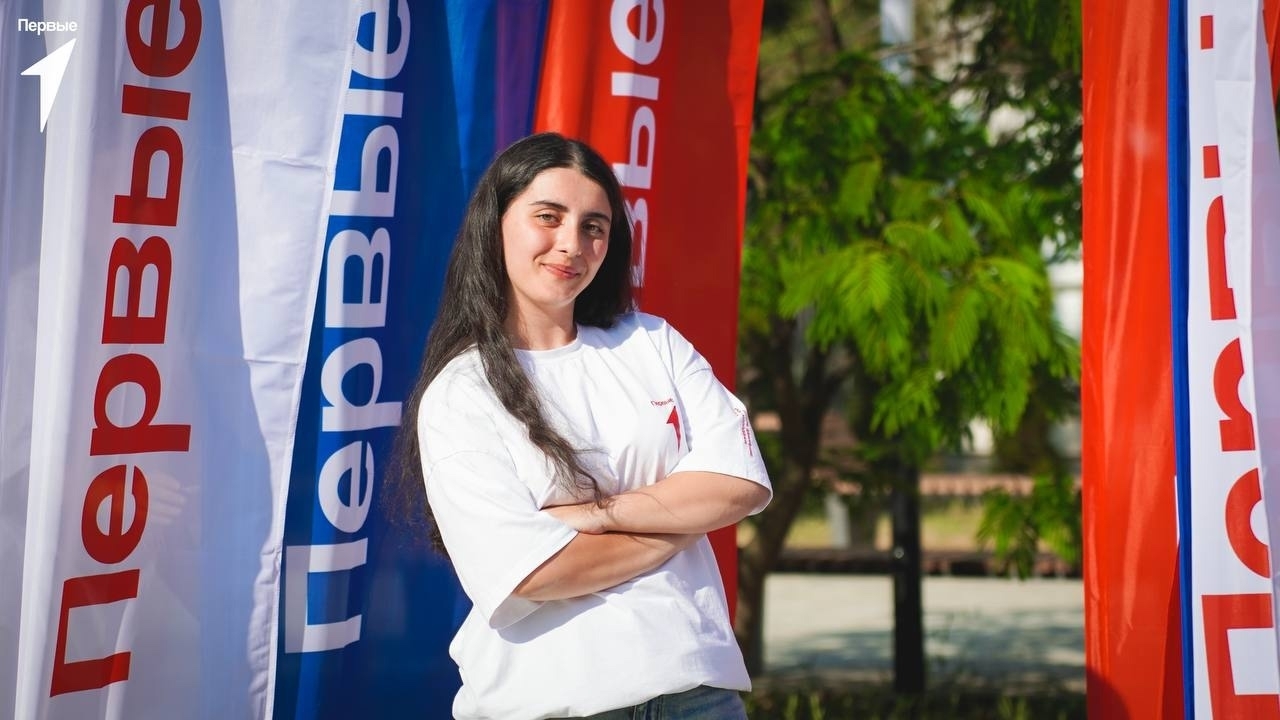 АЛЫЕ ПАРУСА